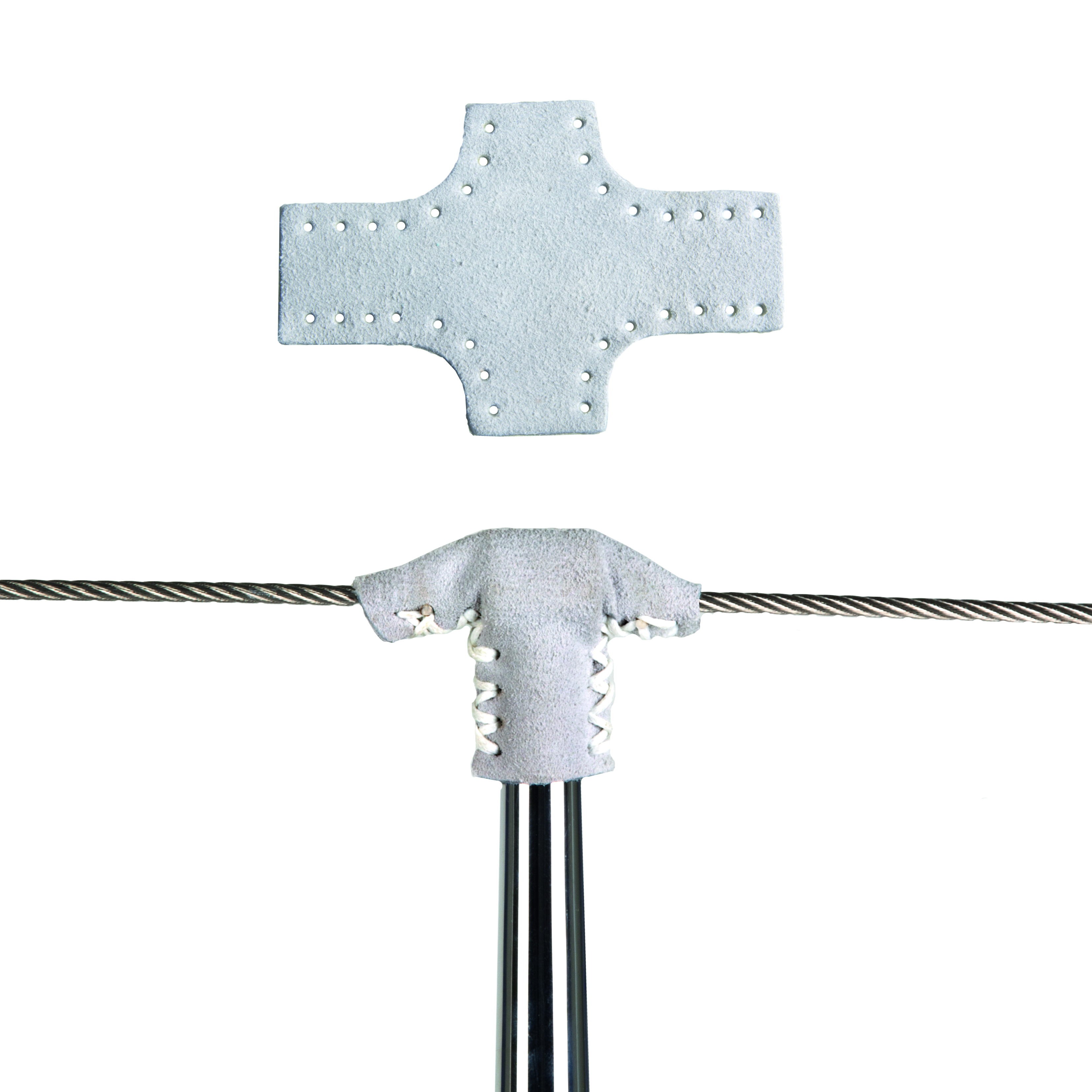 Plastimo waterline design protection chandelier.