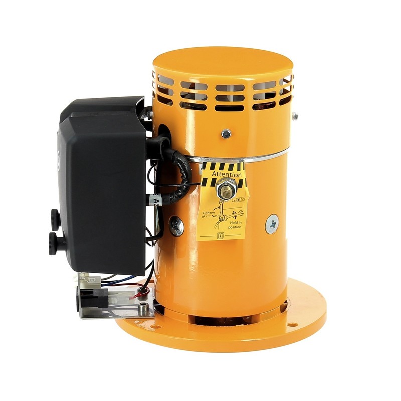 Moteur Vetus 24V avec relais pour BOW75